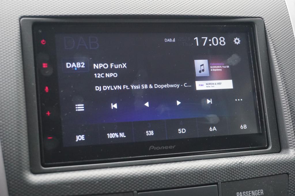 Mitsubishi Outlander 2.0 intro edition automaat - airco / carplay / cruise 