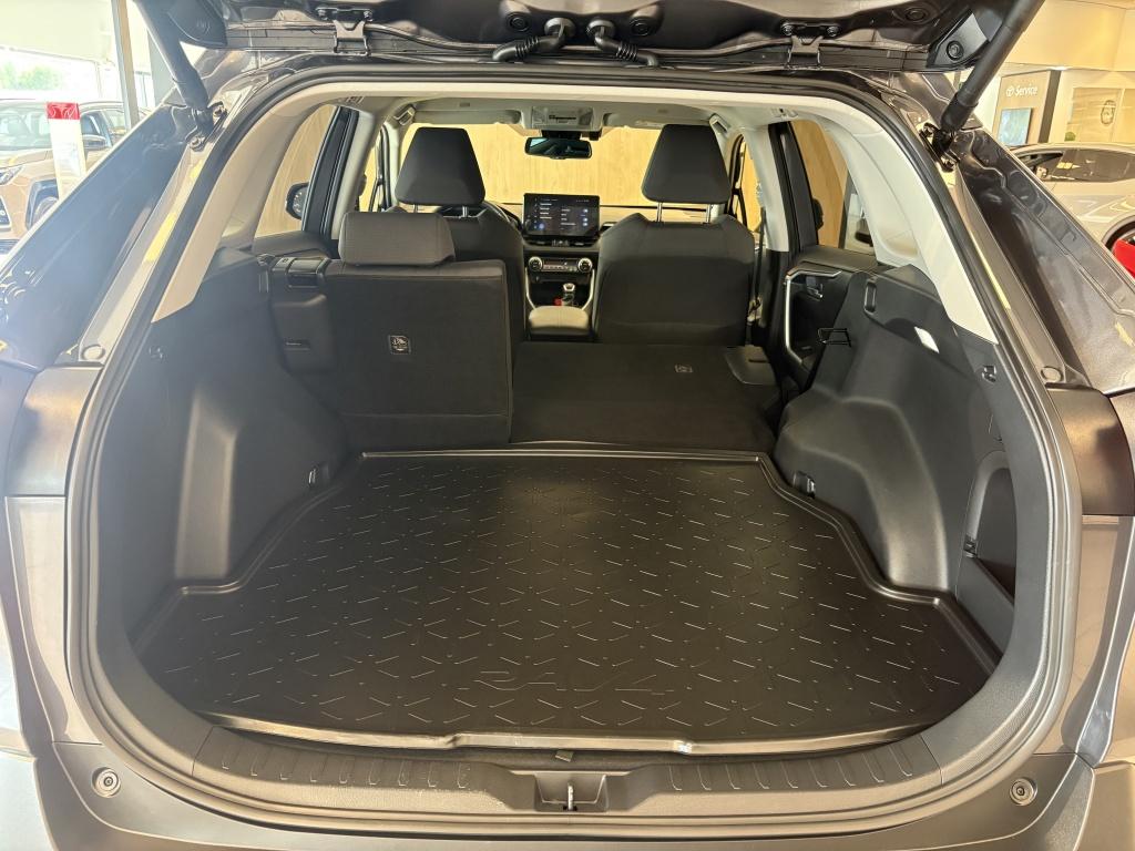 Toyota Rav4 2.5 hybrid dynamic