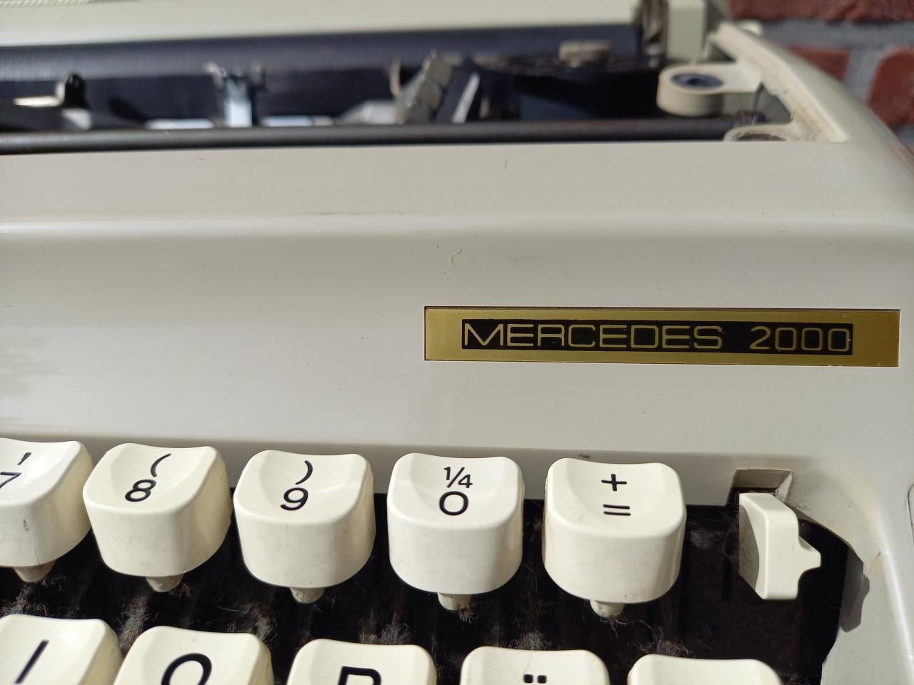 Typmachine