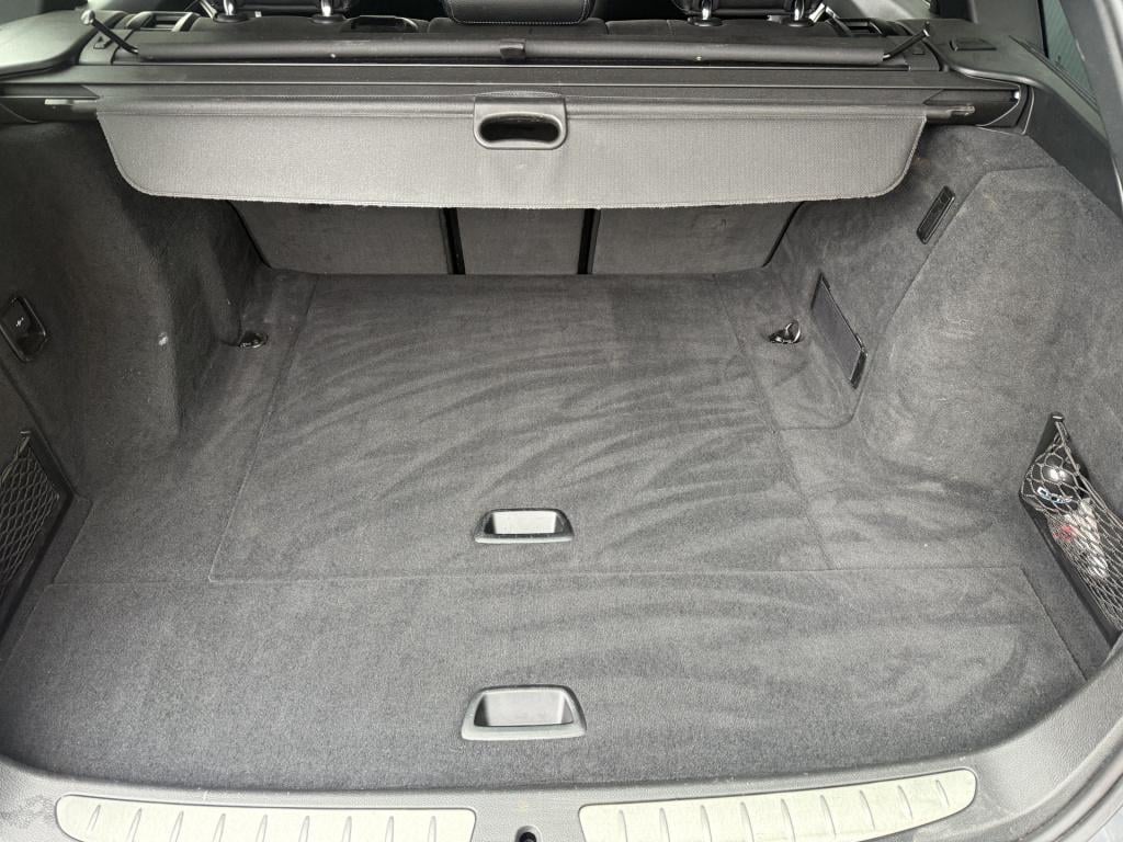 BMW 3-serie touring 318i automaat high executive m sport edition