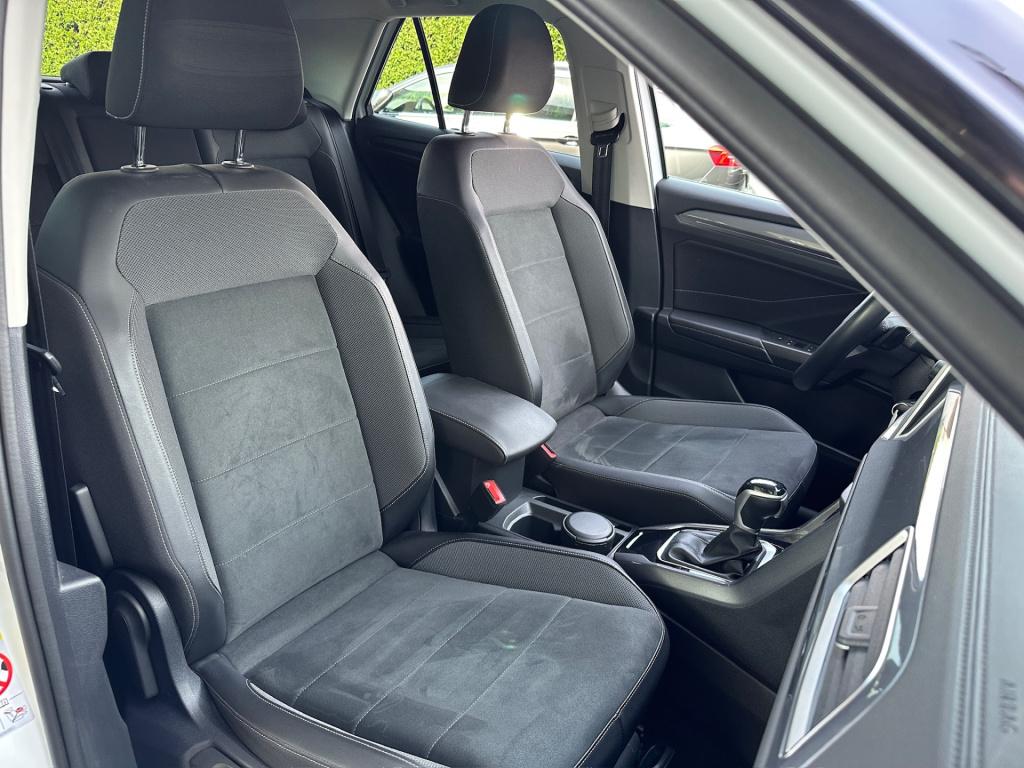 Volkswagen T-roc 1.5 tsi 150pk dsg style | camera | navi | adapt. cruise | 