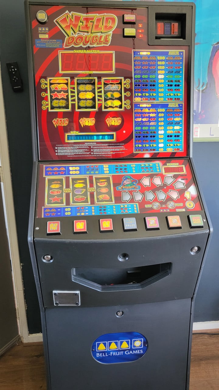Zeer nette speel automaat Double Wild