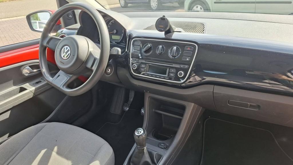 Volkswagen UP! up 1.0 high