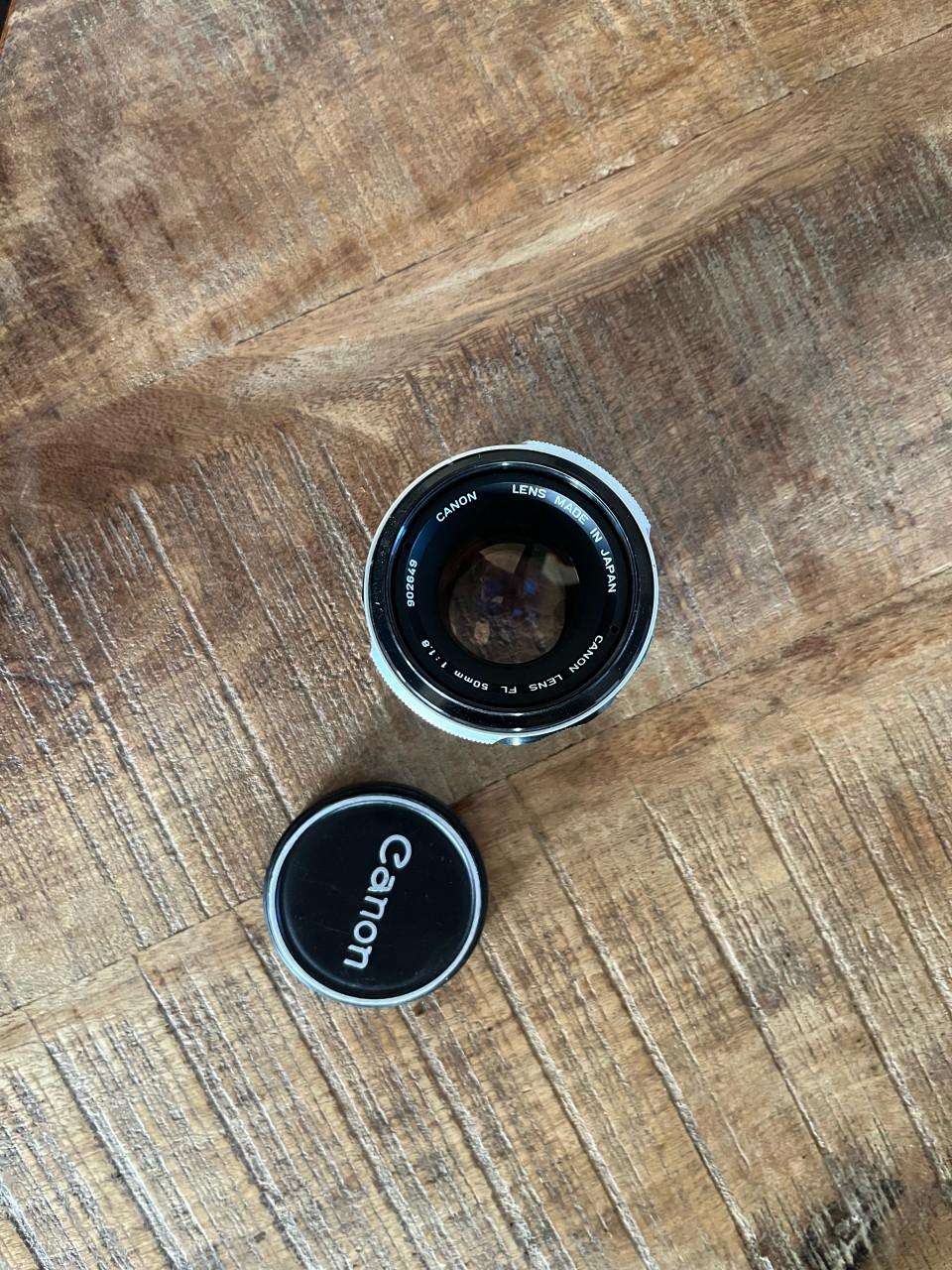 VINTAGE Canon FT QL SLR camera