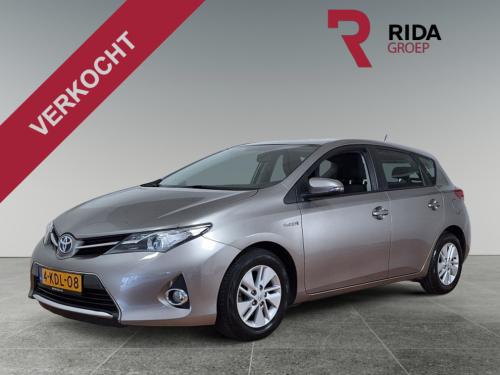 Toyota Auris 1.8 hybrid aspiration|verkocht