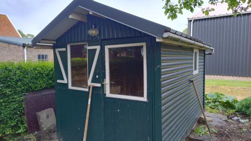 Tuinhuisje 2x3meter, goed geïsoleerd dak