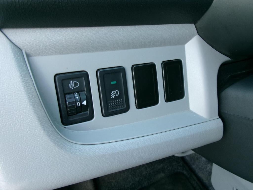 Nissan Pixo 1.0 airco, c.v. 92000 km (lichte hagelschade)