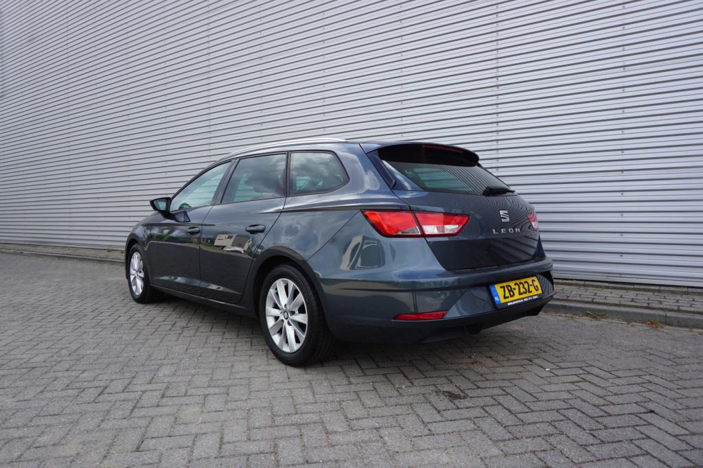 Seat Leon st 1.0 ecotsi style business intense automaat - climate / navi / 