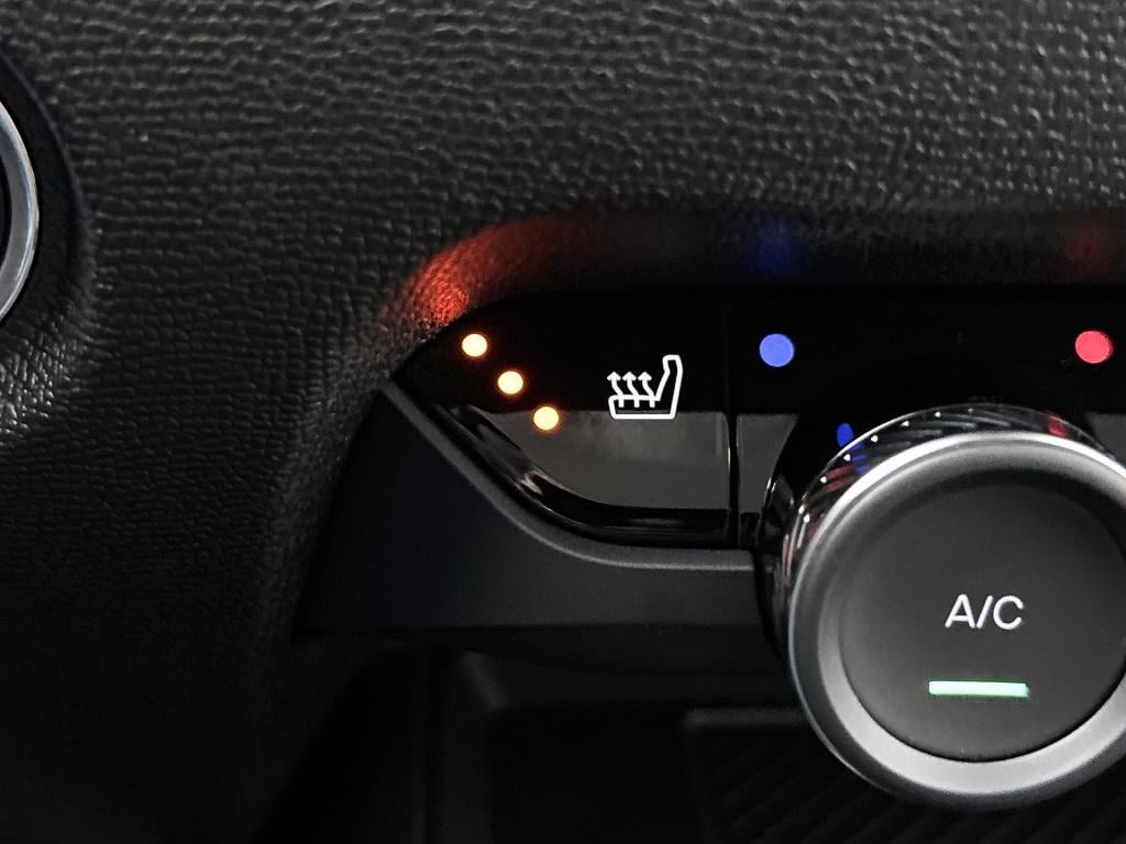 Citroen C4 X hybrid 145pk automaat max | trekhaak | all season banden |