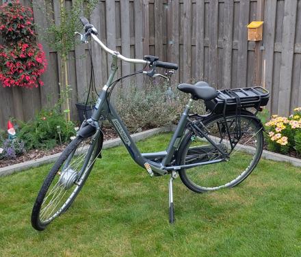 Hollandia Electric NX3 Elektrische Damesfiets (slechte accu)
