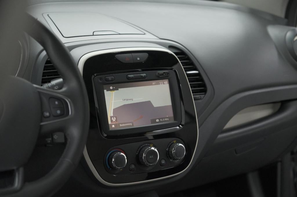 Renault Captur tce 90 bose | trekhaak | camera | navigatie | parkeersensore