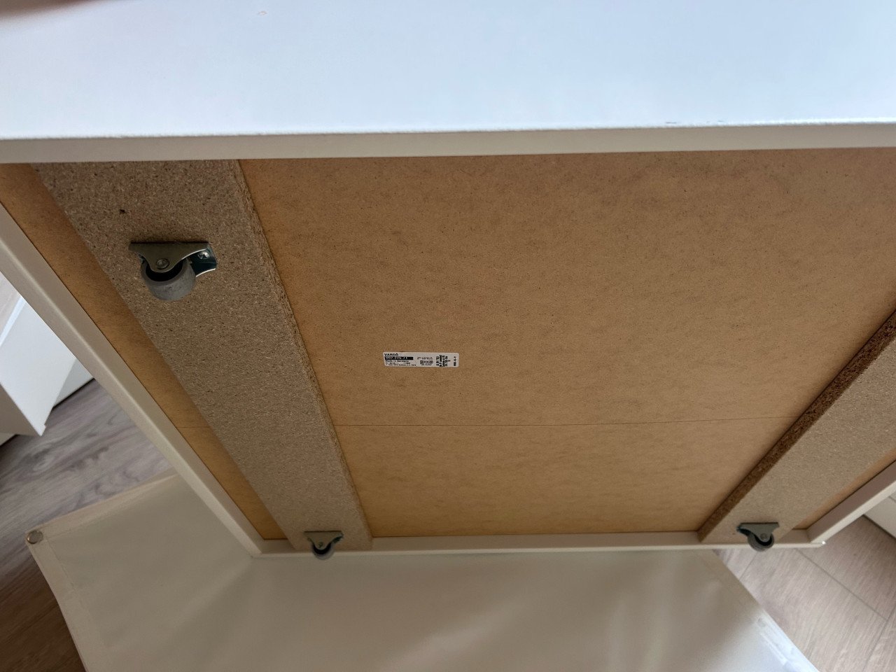 Opberglades onder je bed ( Ikea )