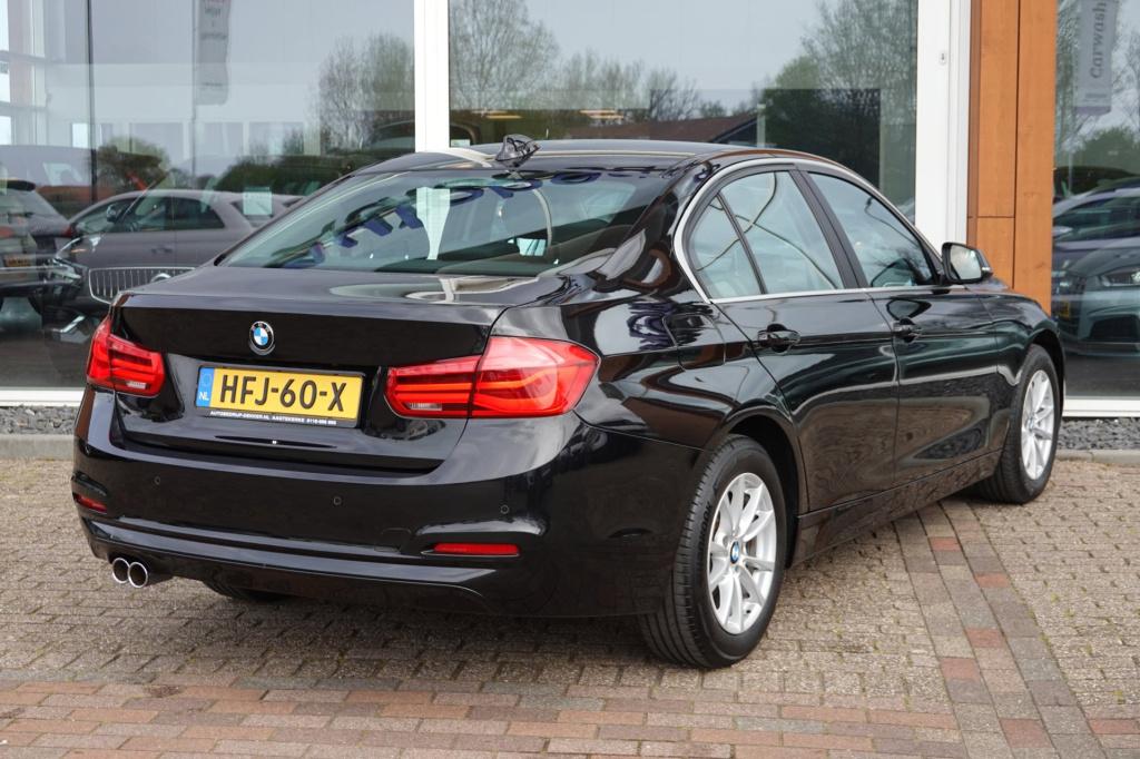 BMW 3-serie 320i executive