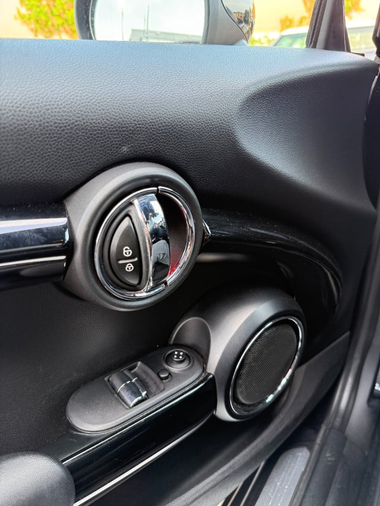 Mini Cooper 2.0 - chili - full option!