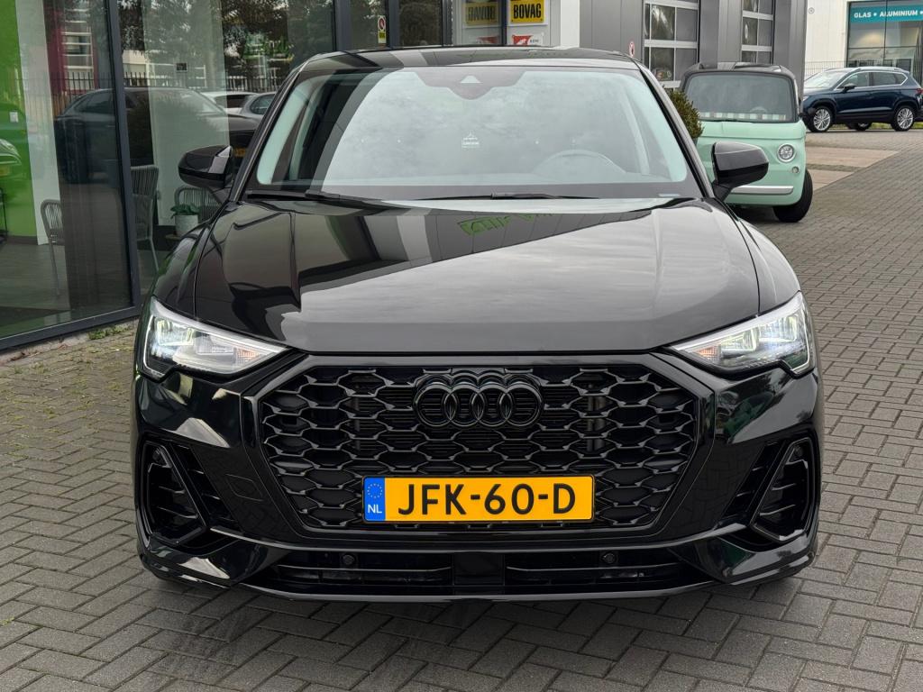 Audi Q3 sportback 35 tfsi s edition * camera * keyless * leder * stoelverwa