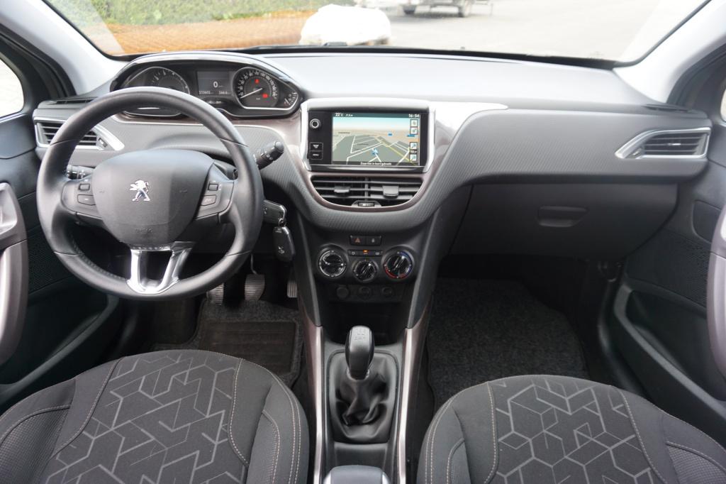 Peugeot 2008 1.2 vti active airco / navi / cruise / elektr. ramen / trekhaa