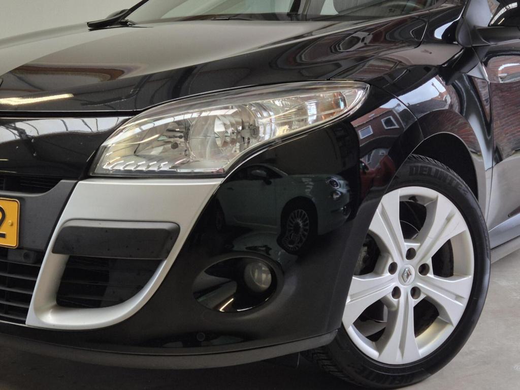 Renault Megane coupé 1.6 parisienne / trekhaak / keyless