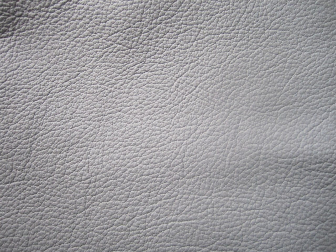 Nieuw stuk Grijs Leer 200x180 cm