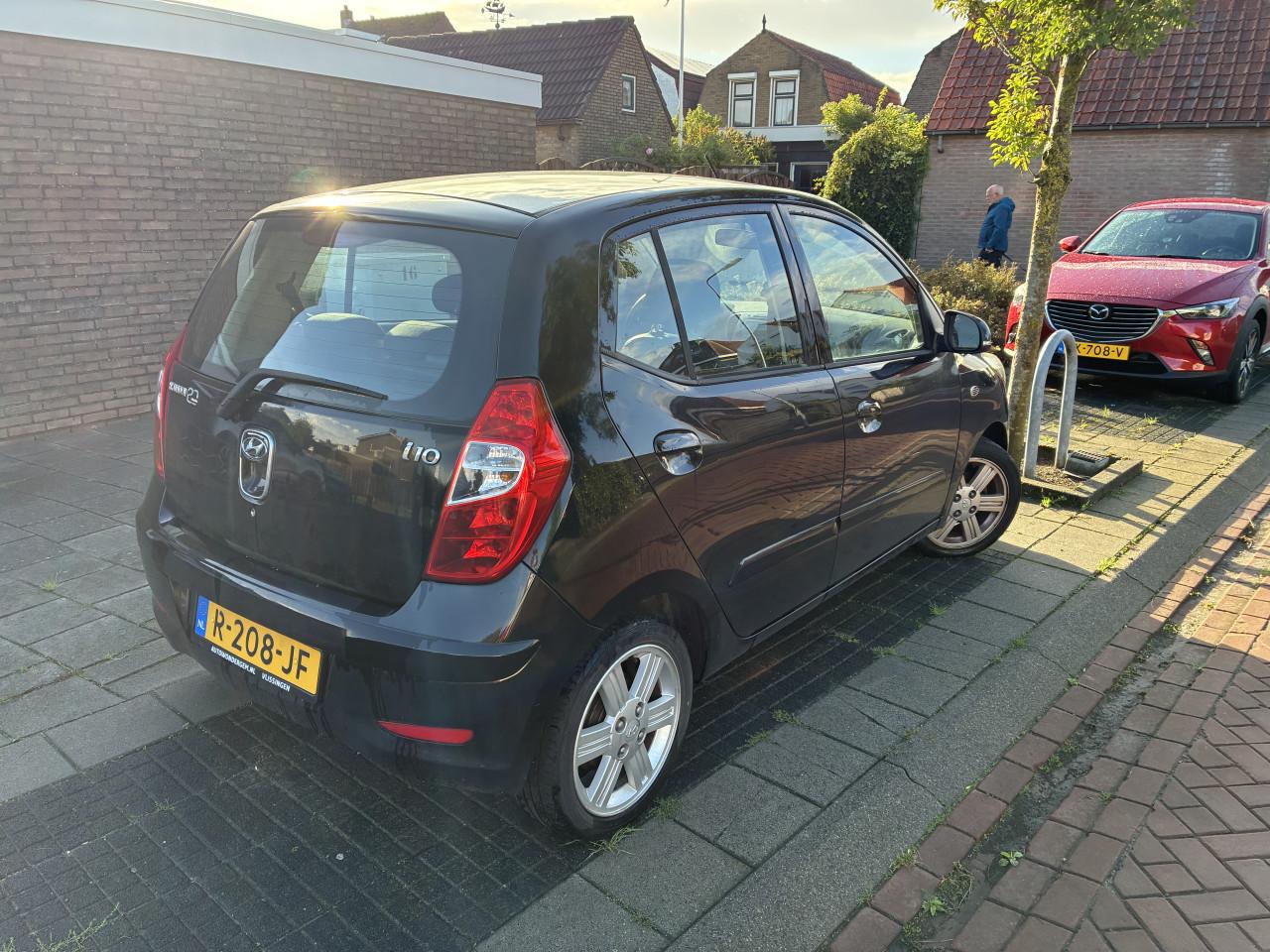 TE KOOP HYUNDAI i10 1.1 - Edition 20