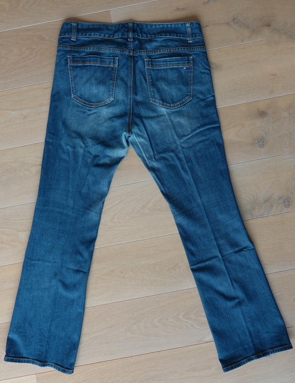 Tommy Hilfiger damesjeans bootcut USA maat 14, stretch denim