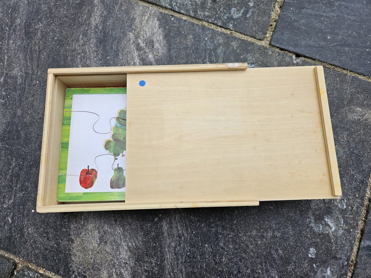 Rupsje Nooit Genoeg - vier houten puzzeltjes