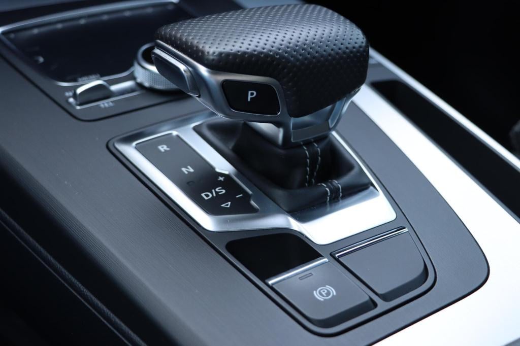 Audi Q5 45 tfsi quattro s edition 245pk s tronic
