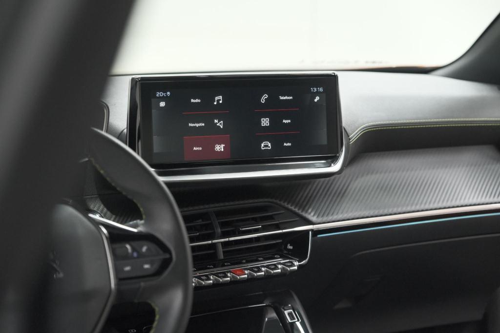 Peugeot 2008 puretech 130 gt pack | leer-pakket | camera | dodehoekdetectie