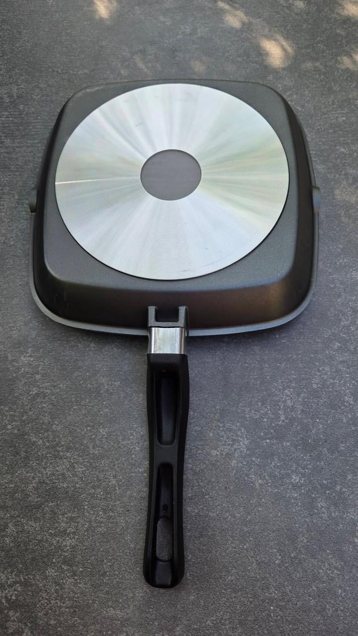 👩‍🍳Grillpan 20 x 20 met schenktuiten aan de zijkanten