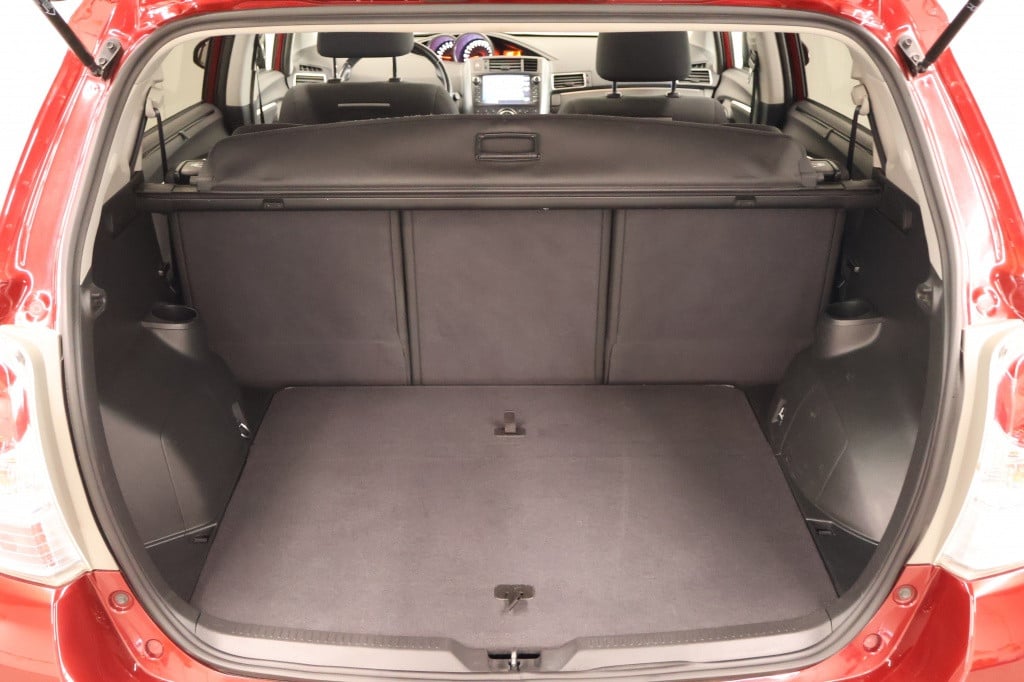Toyota Corolla Verso 1.8 vvt-i volcano edition