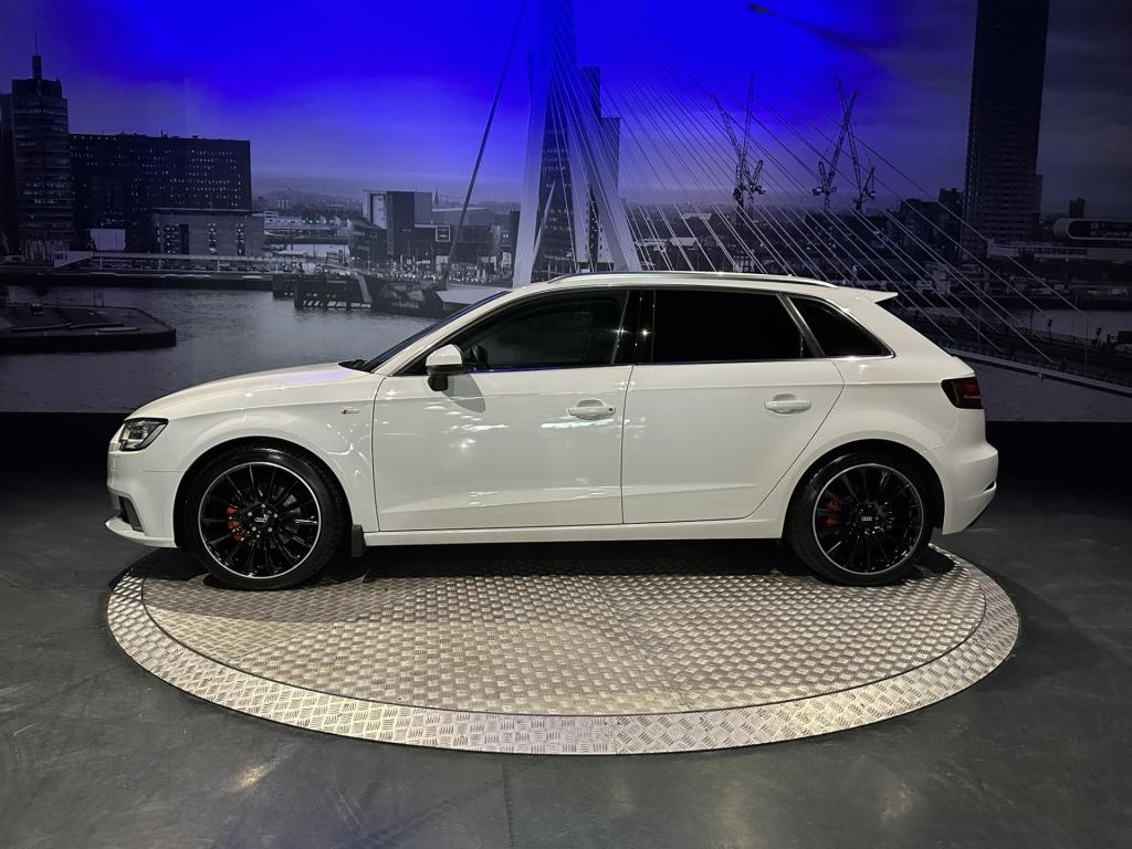 Audi A3 sportback 1.5 tfsi cod design s-line *led*navi*clima*sportstoelen
