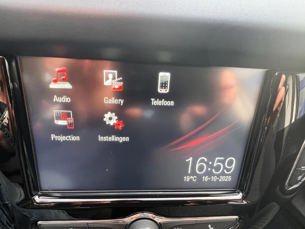 Opel Corsa 1.4 120 jaar edition, navi, afn. trekhaak, vele opties!