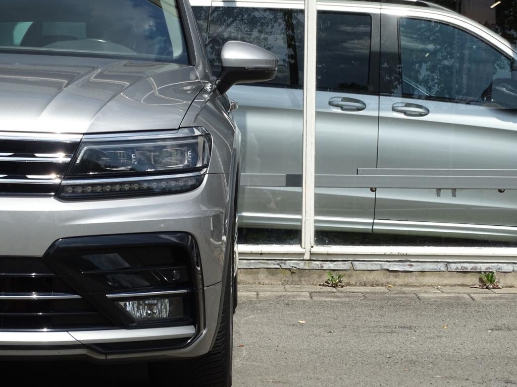 Volkswagen Tiguan 1.4 tsi act highline business r aut | r line | trekhaak |