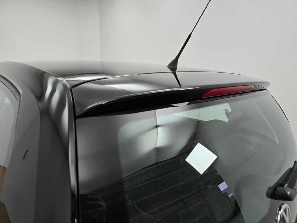 Volkswagen UP! occasion 1.0 bmt up! beats met bluetooth audio! | tweedehand