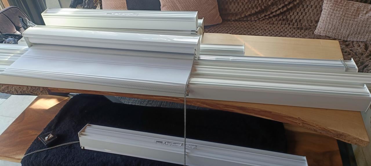 Duo rolgordijnen 10 stuks mooie kwaliteit