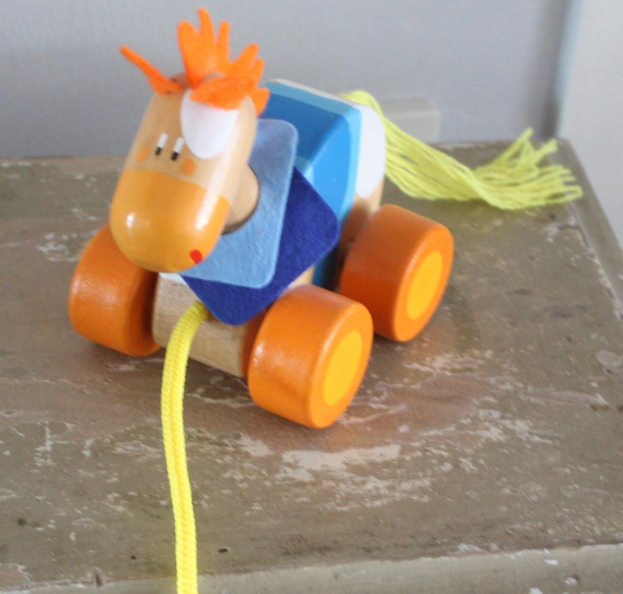Houten trekpaardje