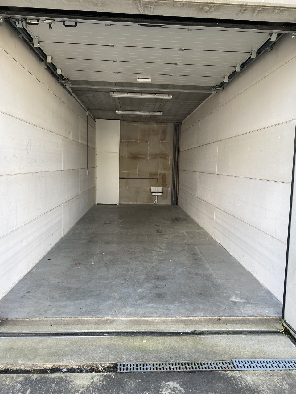 Te huur Megagarage Middelburg