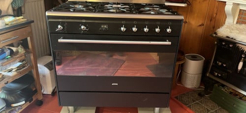 SMEG 5 pits gasfornuis met oven