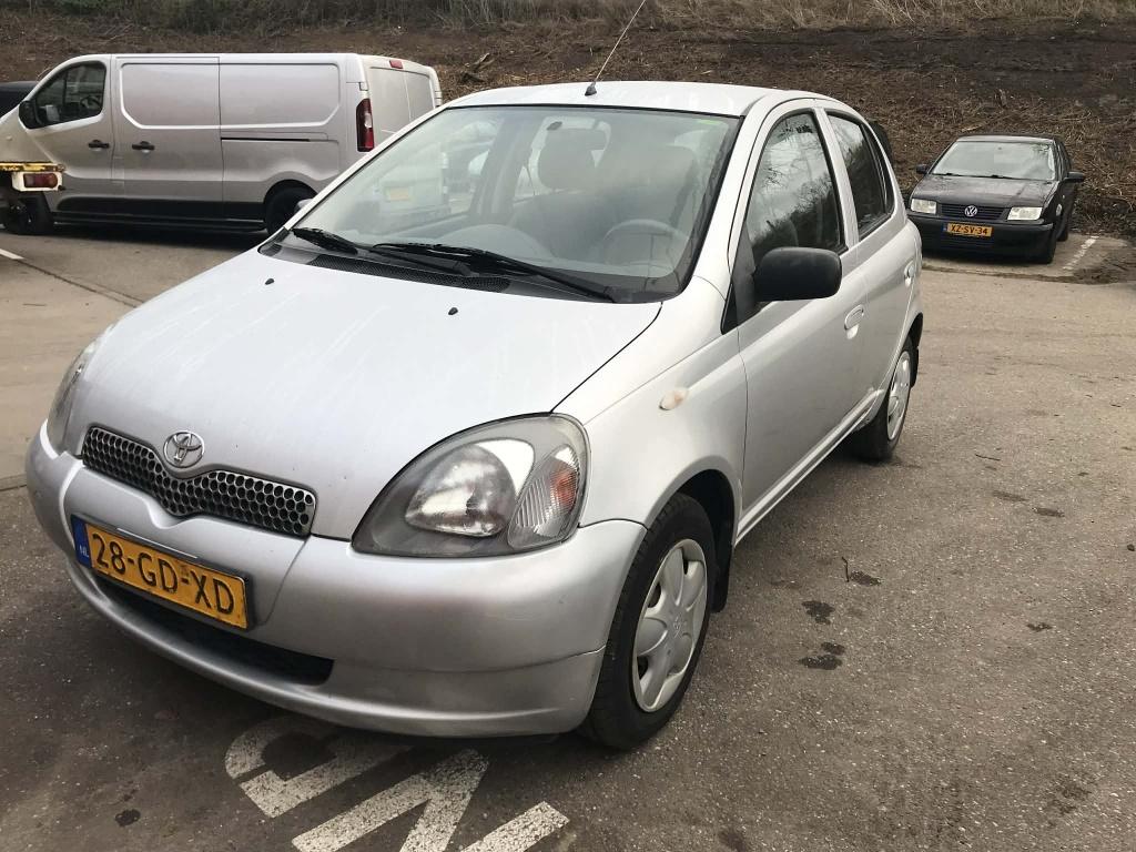 Toyota Yaris 1.3-16v vvt-i sol