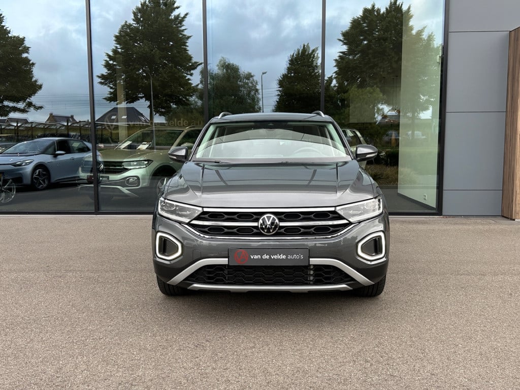 Volkswagen T-roc 1.5 tsi 150pk dsg style carplay | camera | keyless | elek.