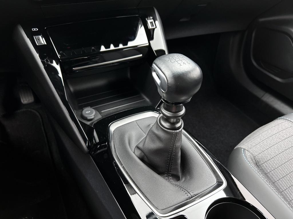 Peugeot 2008 100pk allure pack | rijklaar | navigatie | parkeersensoren | l