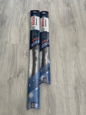 Tekoop BOSCH RUITENWISSERS NIEUW