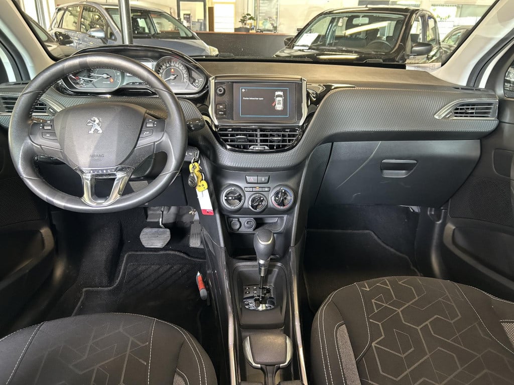 Peugeot 2008 1.2 puretech blue lion automaat 1e eigenaar| automaat