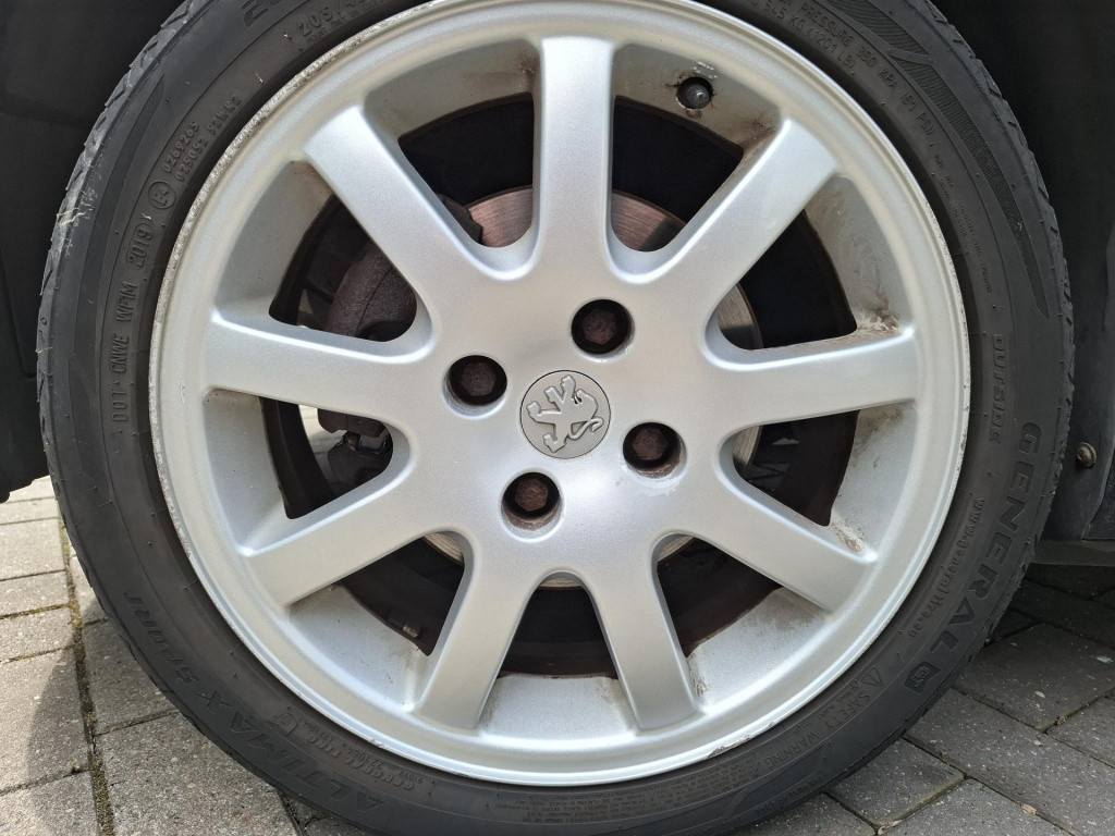 Peugeot 206 cc 2.0i 16v cabriolet clima/leder/park