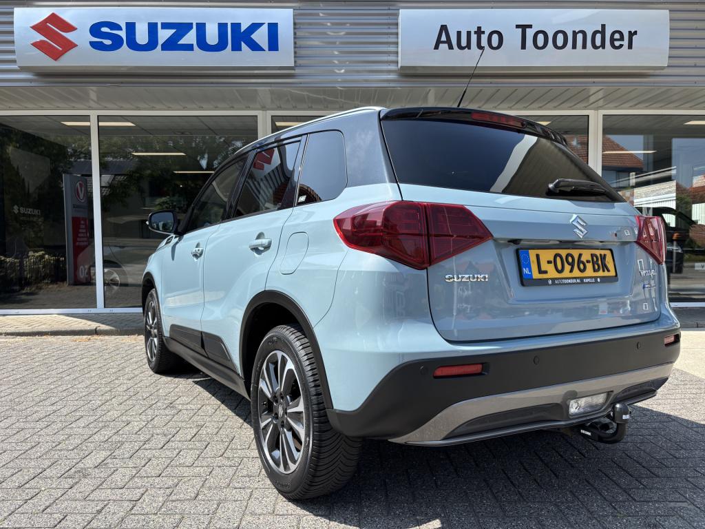 Suzuki Vitara automaat 1.4 boosterjet style smart hybrid | trekhaak afneemb