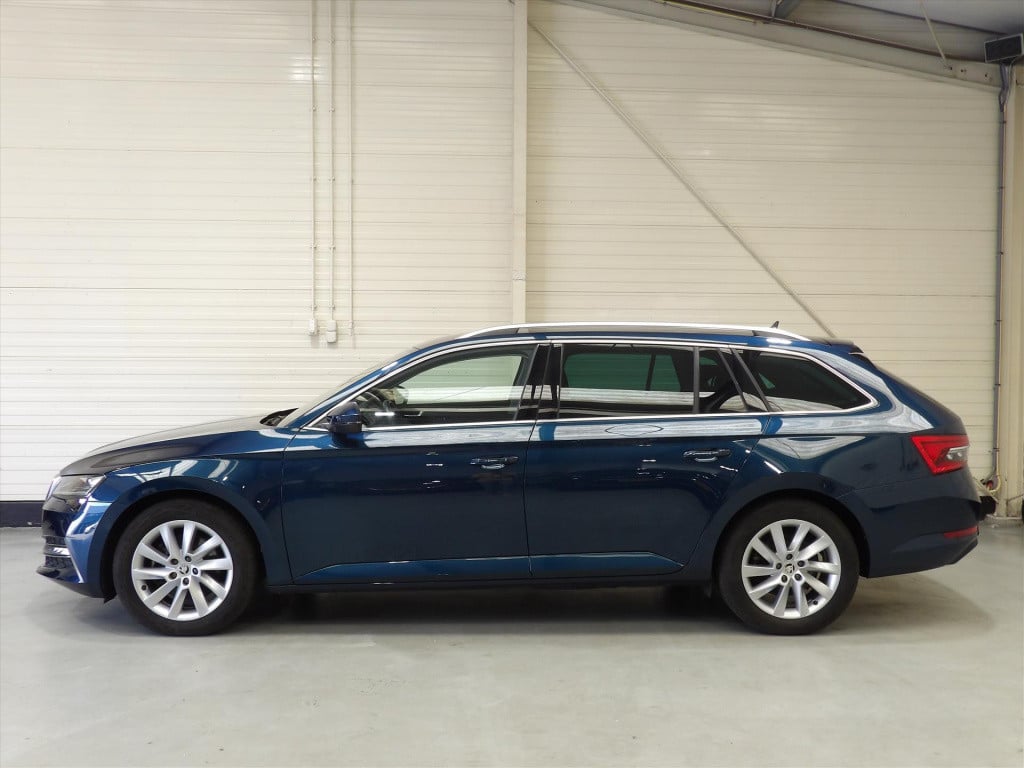 Skoda Superb combi 1.4 tsi phev 217pk dsg-6 style