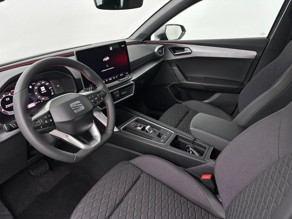 Seat Leon sportstourer 1.5 tsi e-hybrid fr phev first edition