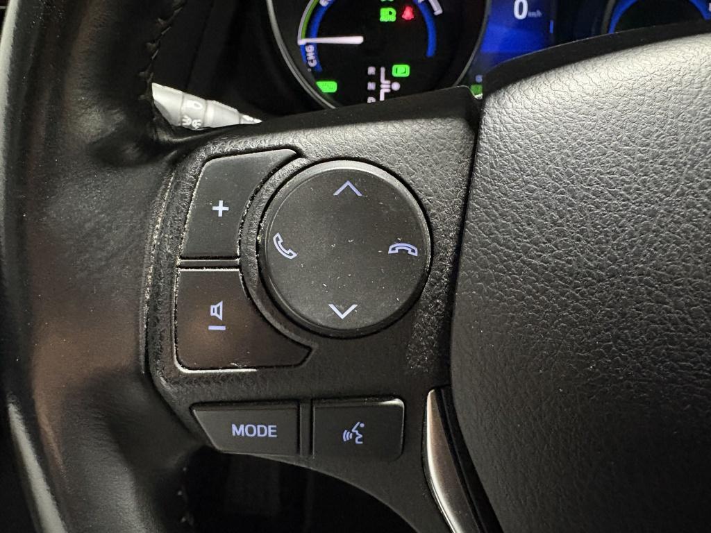 Toyota Auris touring sports 1.8 hybr. energy +