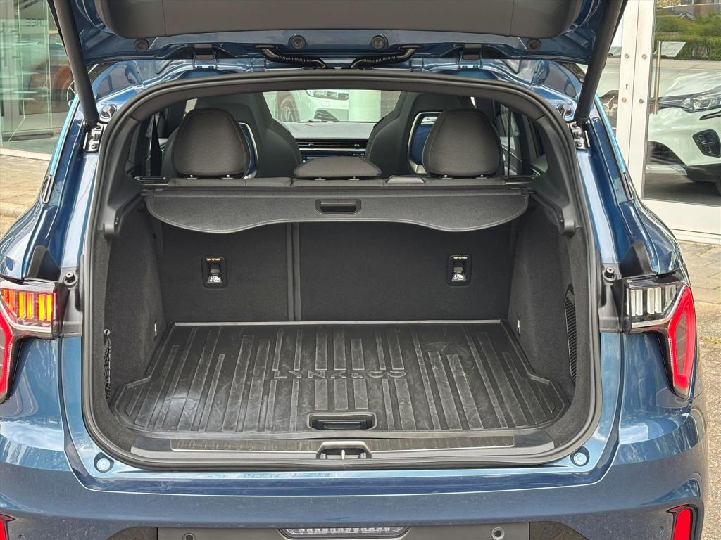 Lynk & Co 01 1.5td 261pk phev 7dcth| schuifdak|navi|my '23|1e eigenaar| rij