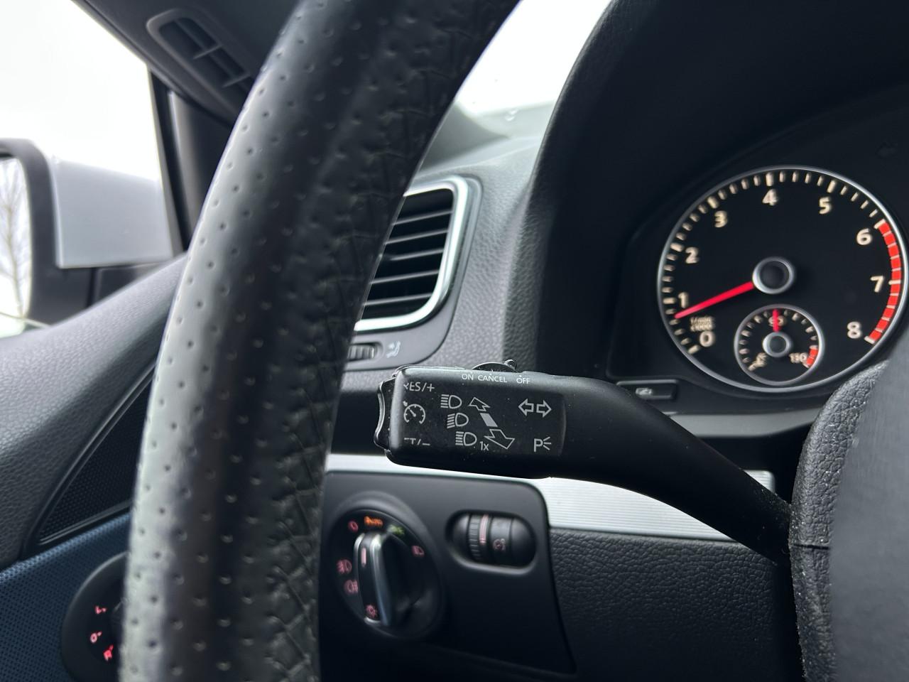 Volkswagen Scirocco 1.4 TSI R-Line|XENON|CRUISE CONTR|APK|