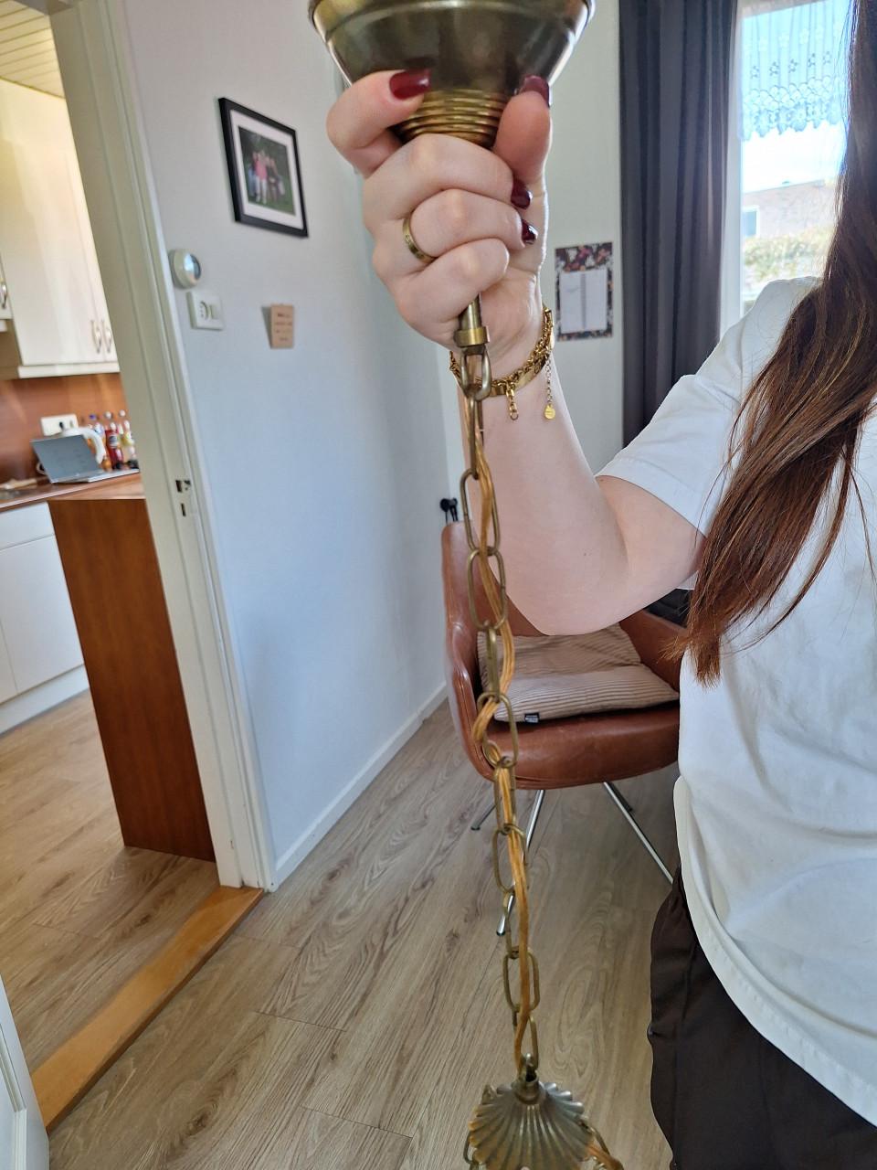 Vintage lamp met bloemmotief op elektrisch